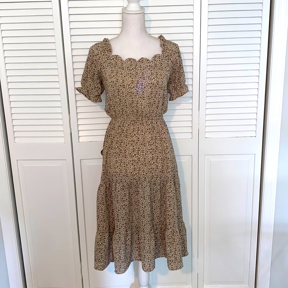 Monteau Mid Length Floral Dress size Medium